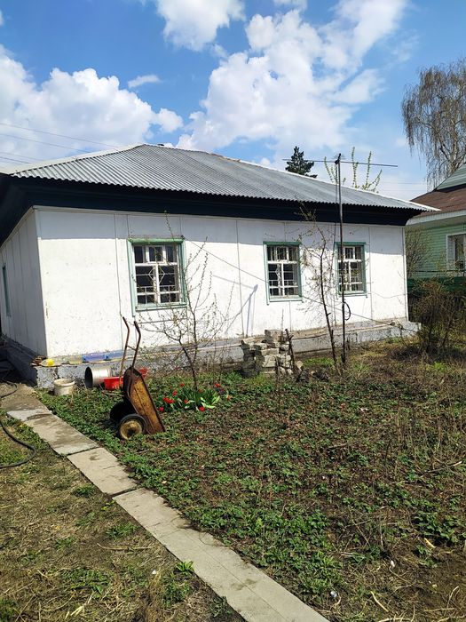 Дом, 60 м2, центральное отопление