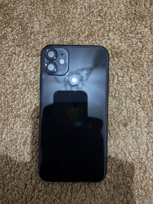 Айфон11 / 128гб / 83 ёмкст