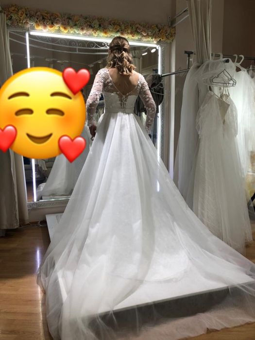 Свадебное платье