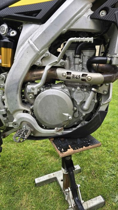 Se vinde suzuki rmz 450