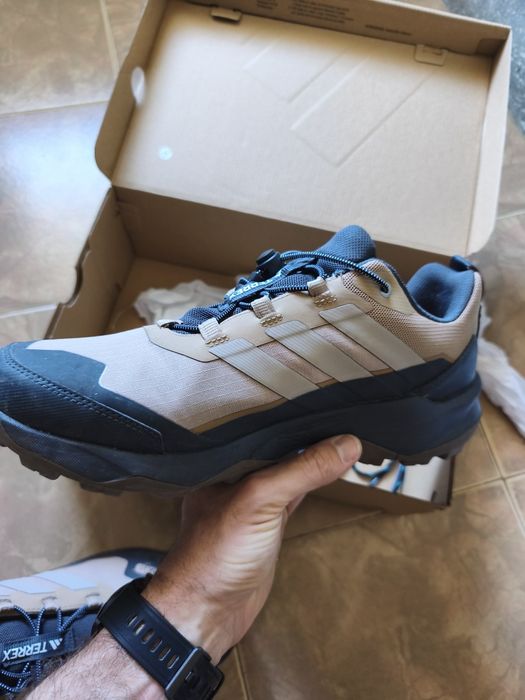 Adidas Terrex маратонки