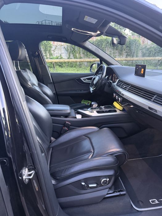 Vand audi q 8 s line