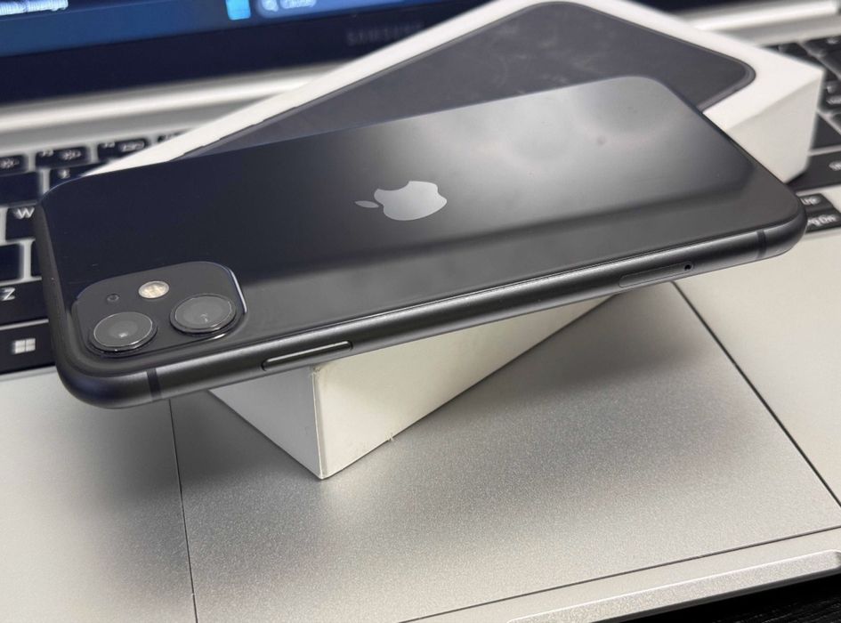 iPhone 11  / Perfect Functional / 128 GB / 90% Bateria