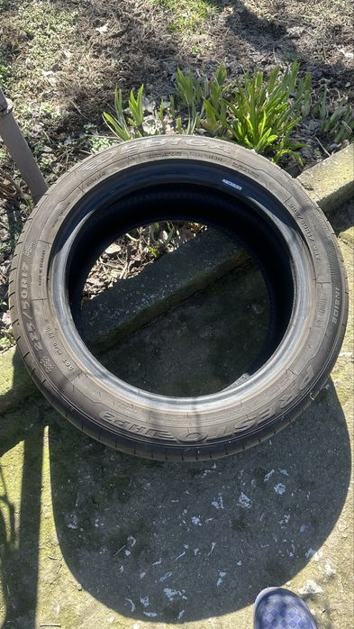 Продавам гуми летни Дебица,225/50/17