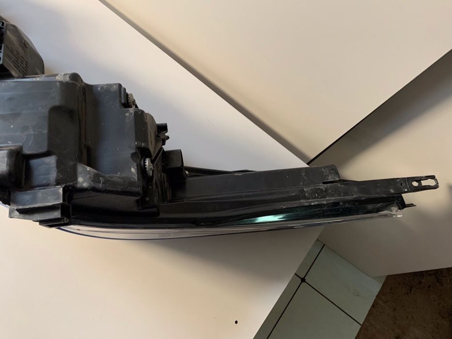 Фар за Toyota C-HR