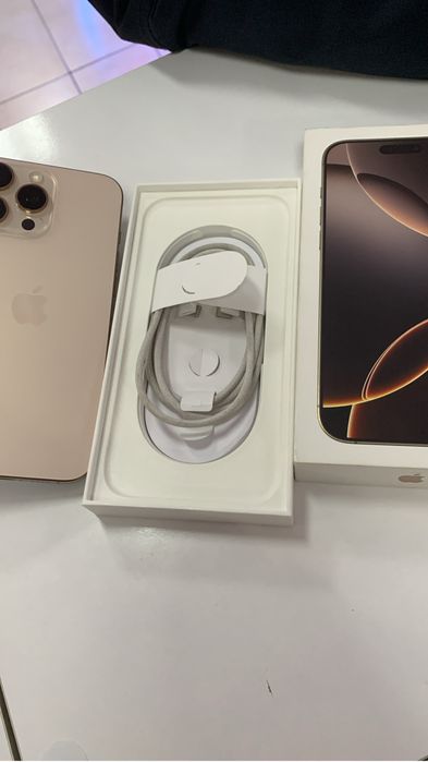 iPhone 16 Pro Max 256Gb Desert Full Box 10/10