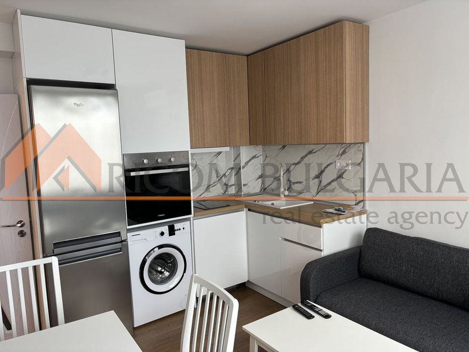 Дава се под наем Тристаен апартамент в Варна, Зимно кино Тракия - 60 кв.м за 600 € - Снимка #3