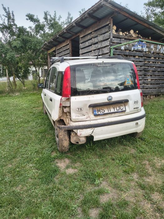 vand Fiat panda 1.3 motorina (nu dezmembrez)