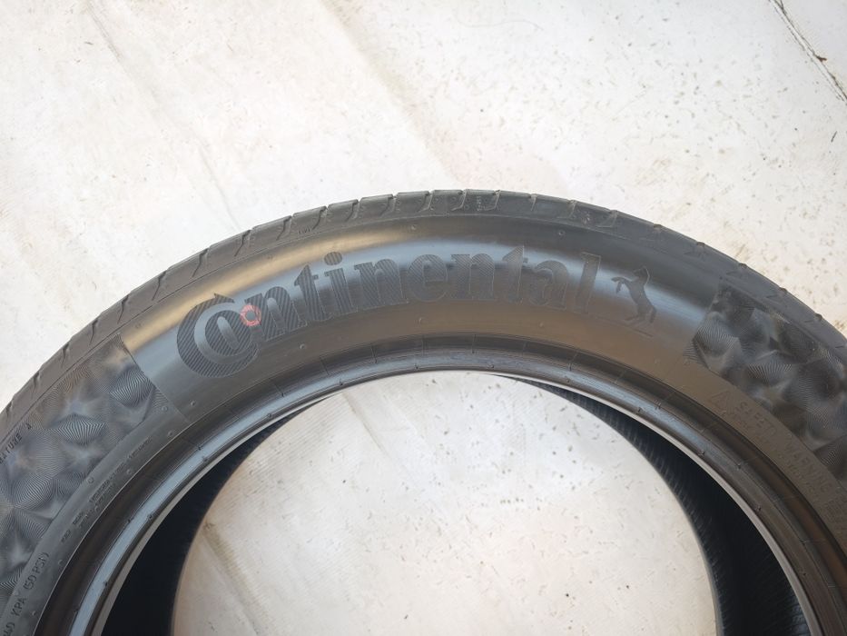 Anvelope 235/55/19 an 2022 vara Continental Premium Contact 6