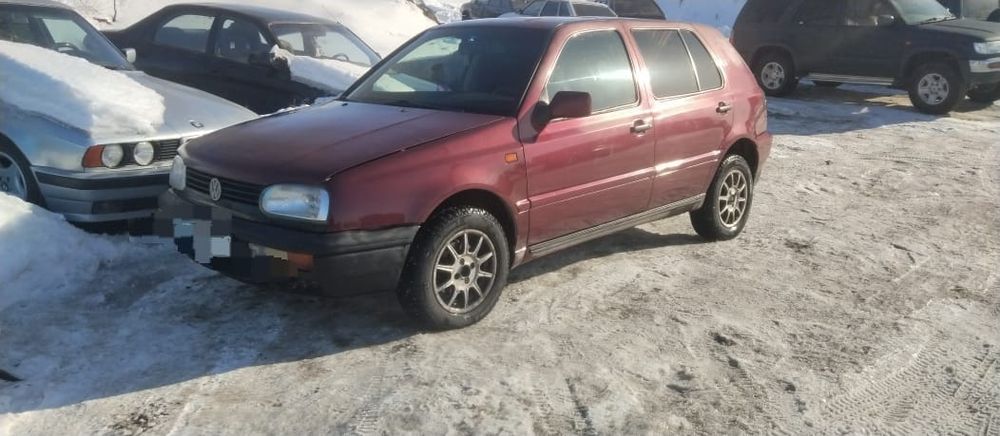Продам авто Volkswagen Golf