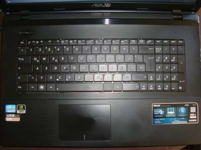 Лаптоп Asus X75V