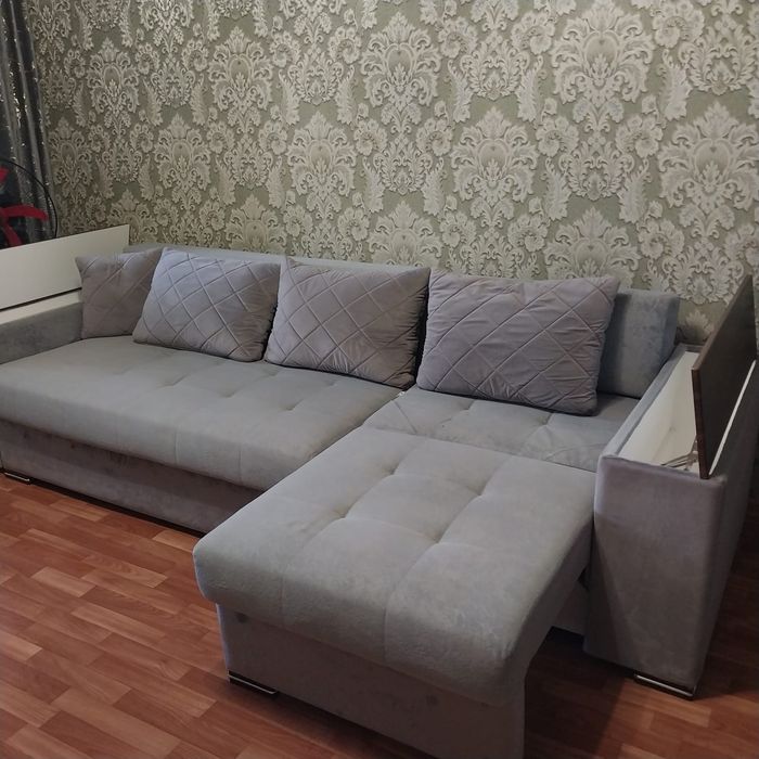 Продам Диван в отличном состоянии