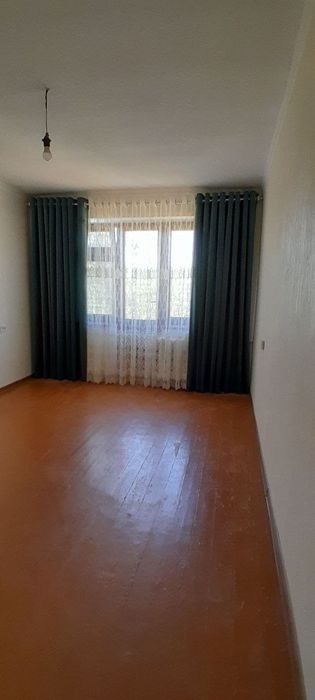 1  xona dom ablasnoy balnitsa yonida
