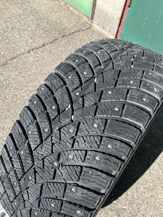 Pirelli  scorpion ice zero 2