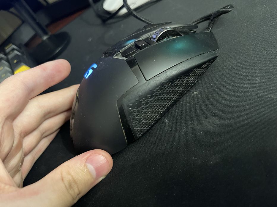 Мышка logitech G502 с ковриком Razer