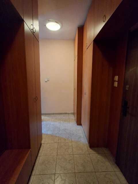 Продава се Тристаен апартамент в Търговище, Център - 85 кв.м за 642 €/кв.м - Снимка #8