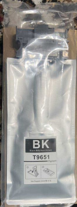 Контейнер с черными чернилами XL (10000 стр.) EPSON T9651