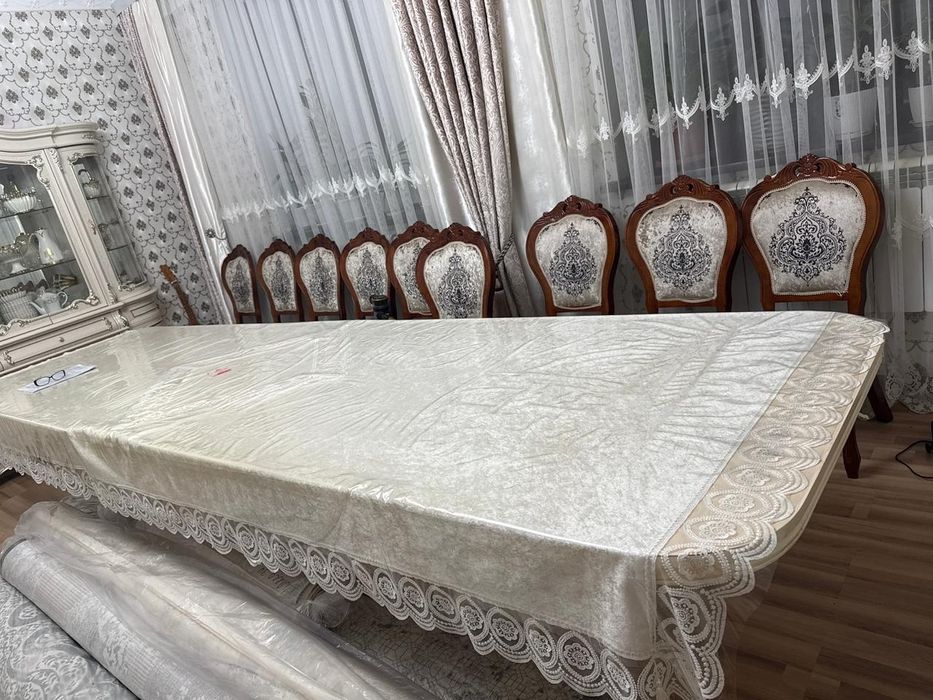 Продам стол со стульями