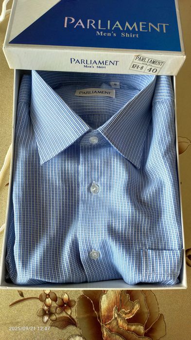 Мужская рубашка.