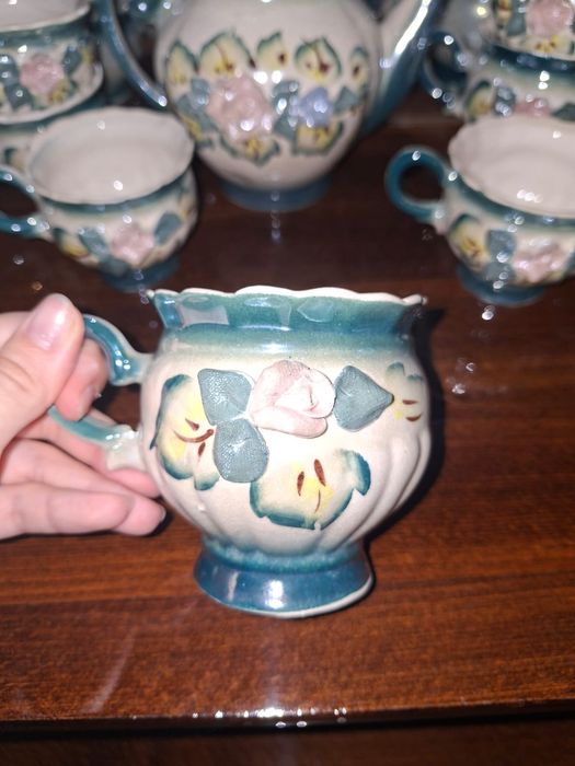 Продам керамический сервиз