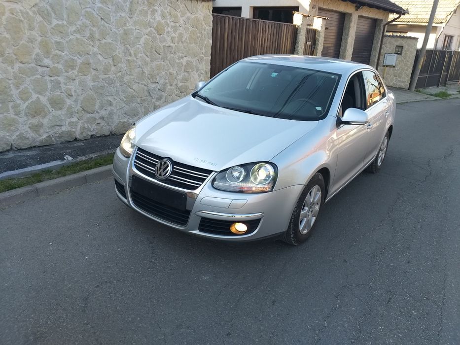 Dezmembrez,piese,usa,uși,vw golf 6,golf 5,jetta,
