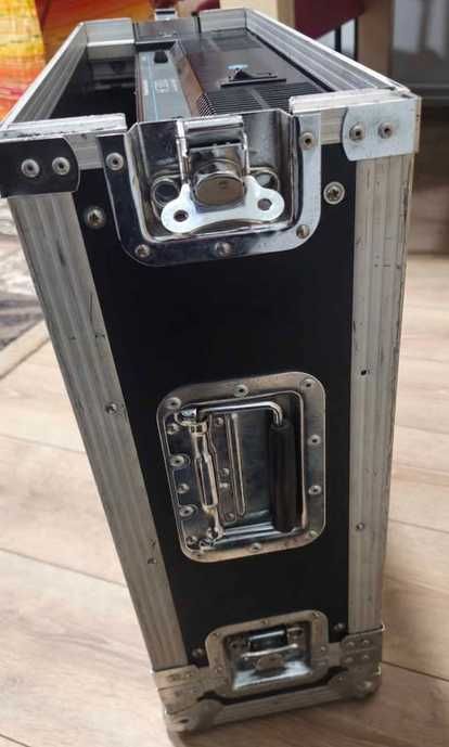 Rack 19" 4U (Lemn + Fier) pentru Amplificatoare