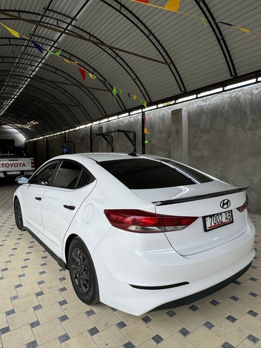 Hyundai 2018 2куб