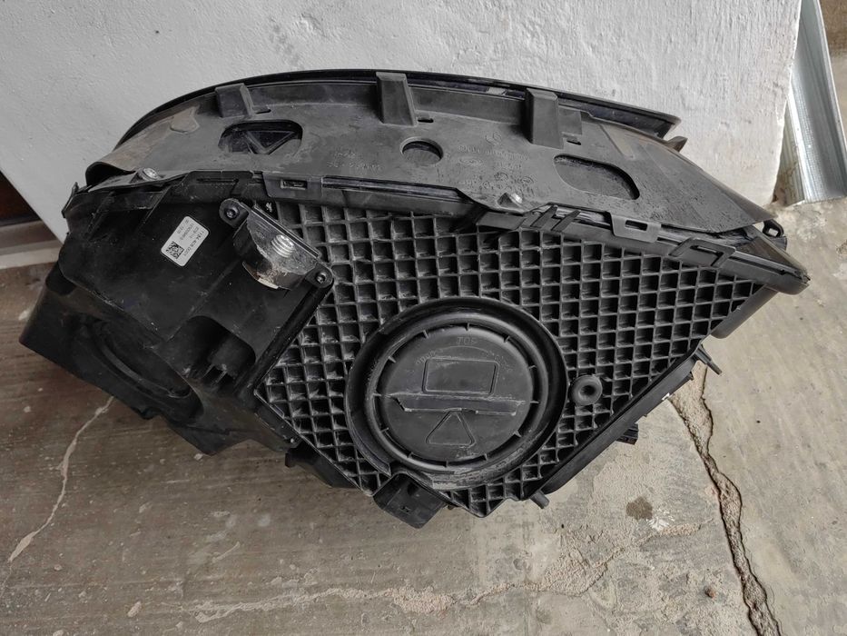 Фар Mercedes GLC W253 Multibeam десен /Фар Мерцедес ГЛЦ W253 Оригинале