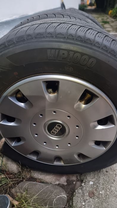 Set Cauciucuri de iarna 225/60/16 cu jante tabla