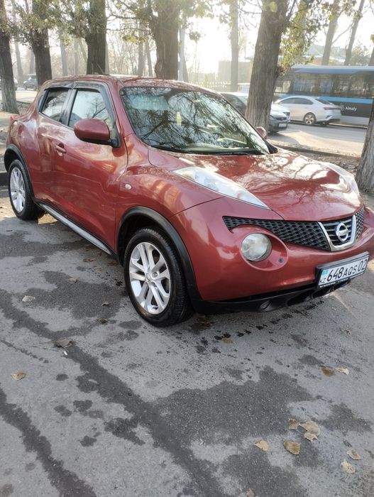 Ниссан жук кроссовер