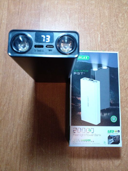 продам повербанк новый