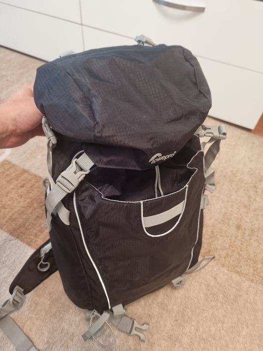 Фотографска/туристическа раница Lowepro