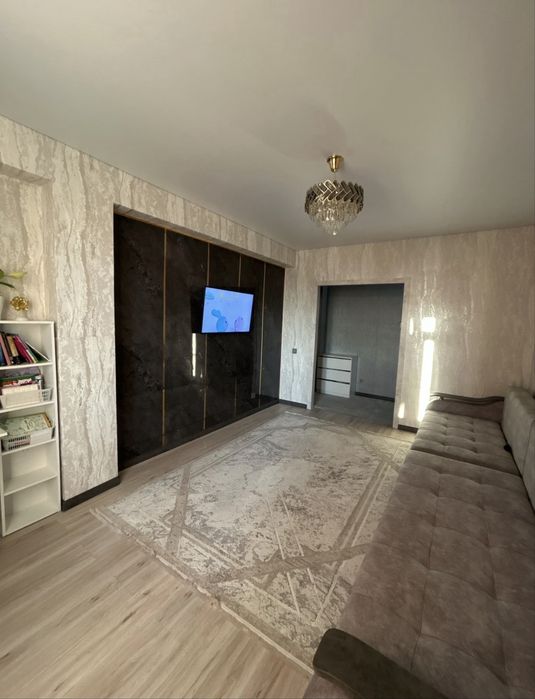Продам 2 комнатную квартиру