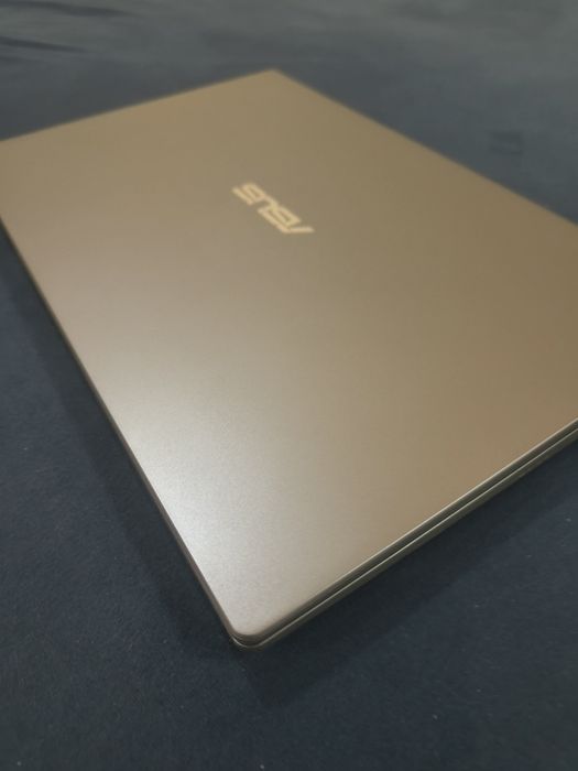 Laptop Asus Vivobook X415