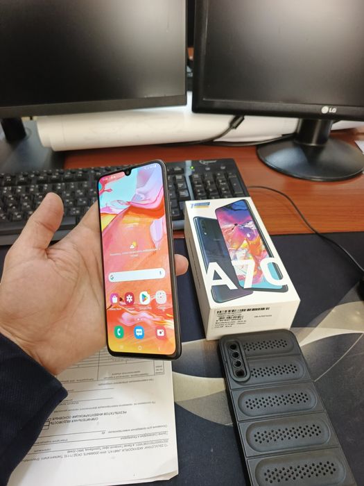 Samsung A70 128gb(2021)iwlawi zur aybi yuq tozza telefon