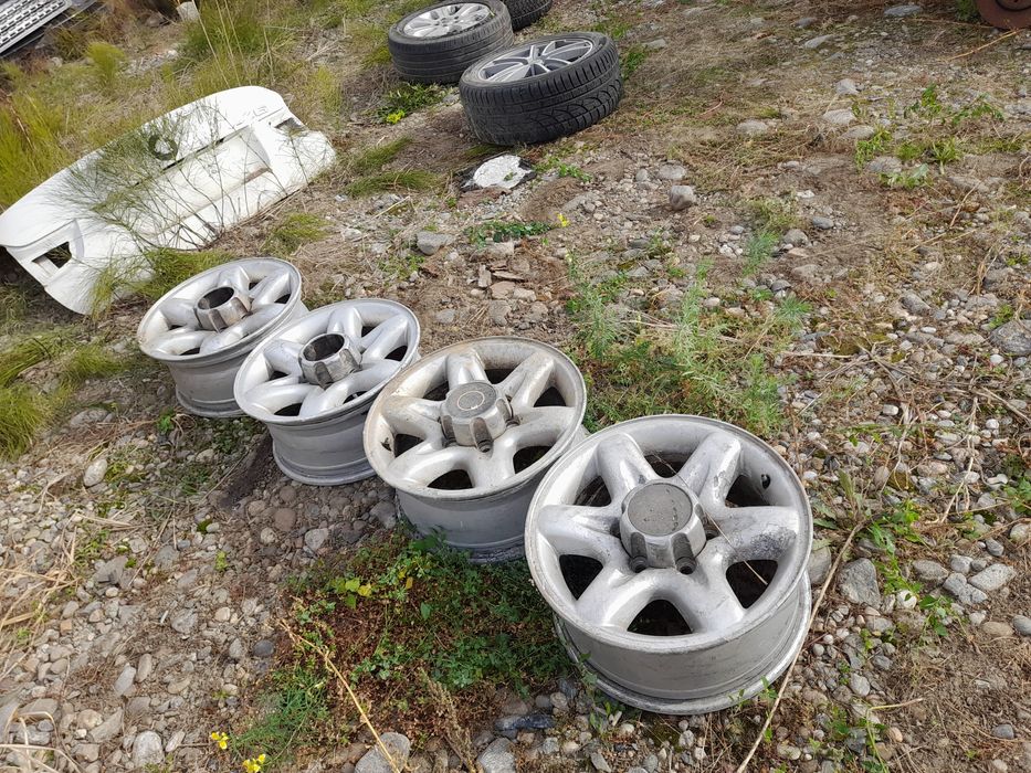 Vând jante aliaj opel frontera a și b