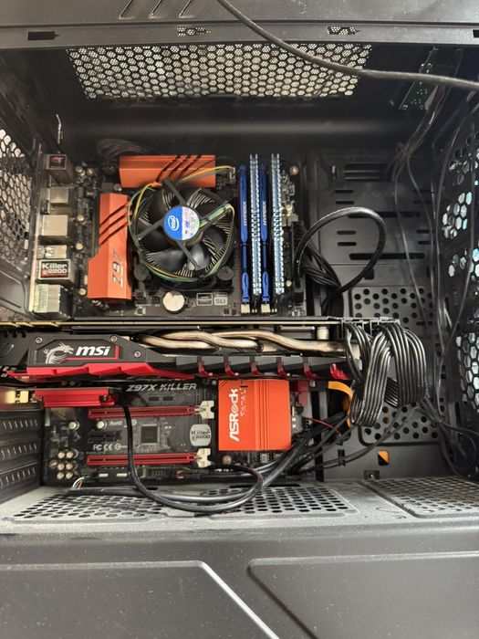 Геймърски компютър i4790, vga1080, 16GB ram, asrock z97x killer, SSD