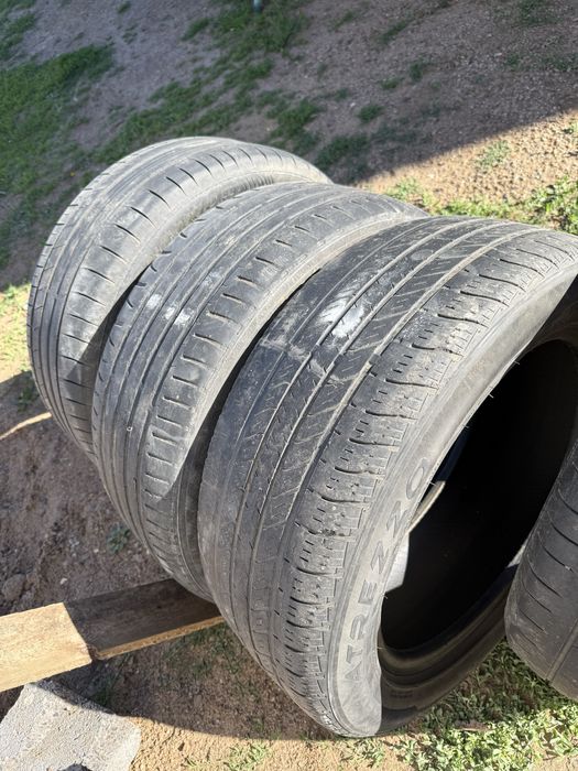 Продам резины  225/55 R17