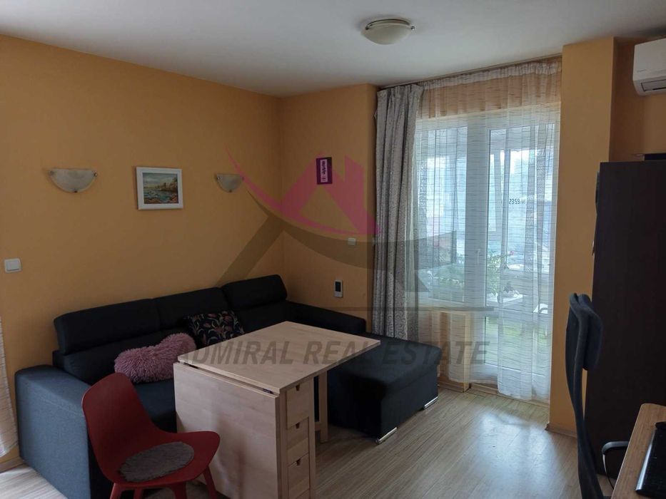 Продава се Двустаен апартамент в Варна, Базар Левски - 66 кв.м за 2576 €/кв.м - Снимка #2