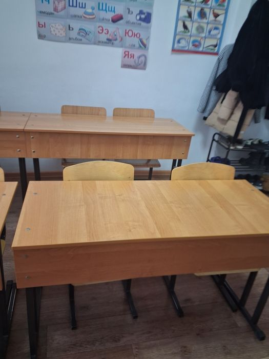 Продам новые парты