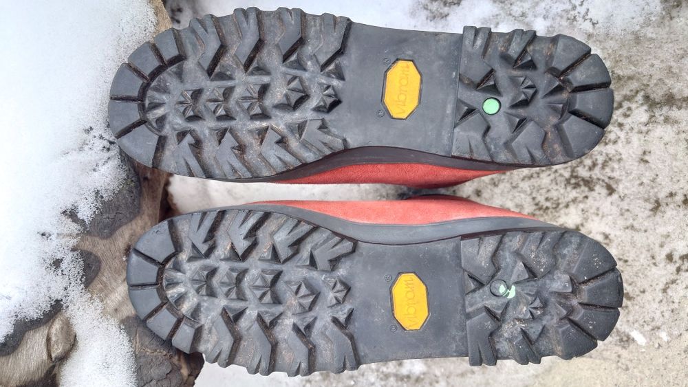 Ботинки рантовые LaSportiva 43