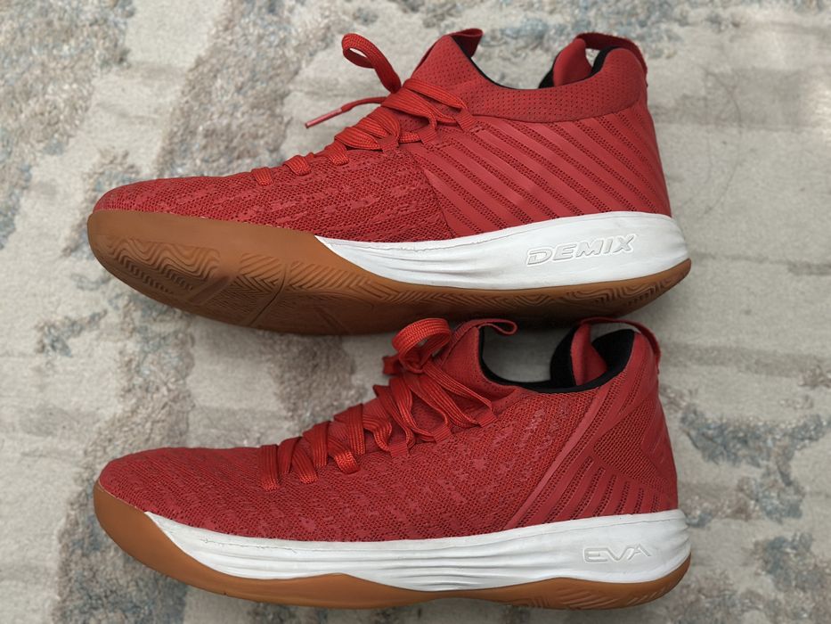 Кроссовки DEMIX,42-43