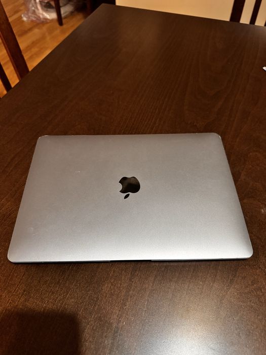Macbook Air 13 M1 16 GB 512 SSD Space Gray