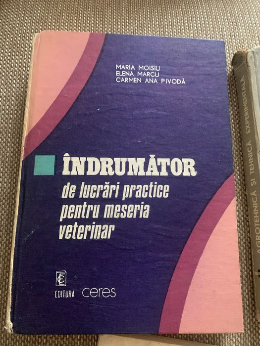 4 Carti vechi despre zootehnie la alegere -40 lei