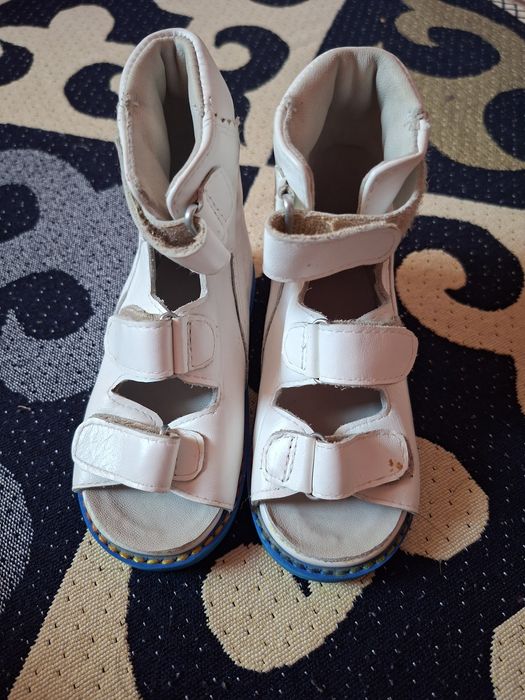 Ортопедические обуви