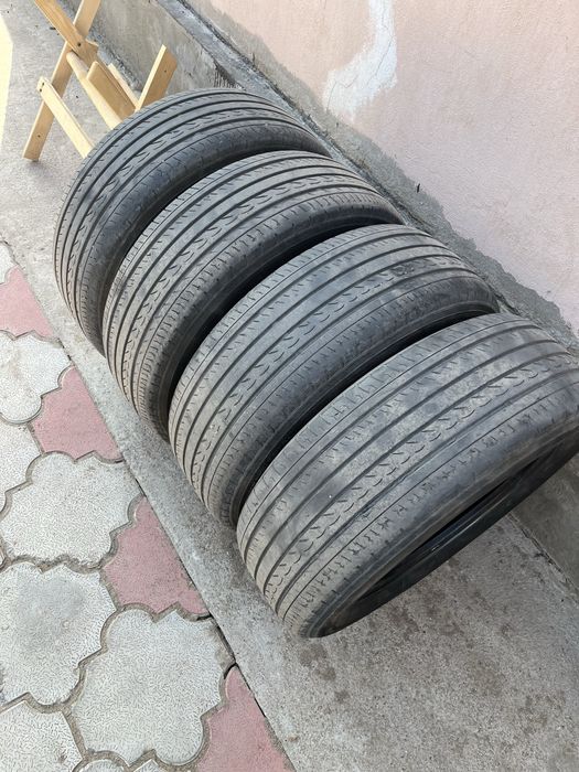 Комплект шин 215/60/16 лето