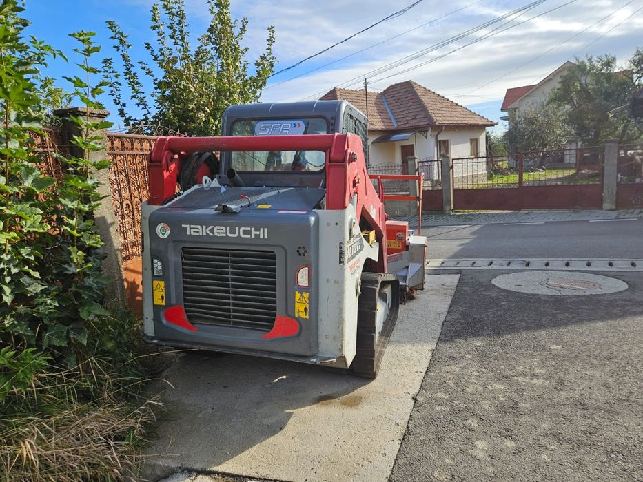 Defrisare terenuri cu freza forestiera