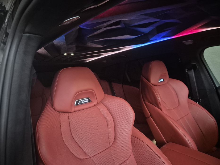 Продаётся  BMW XM 2024 года