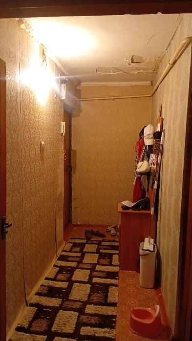 Продам 2х ком.кв.в 7мкр.дом 9