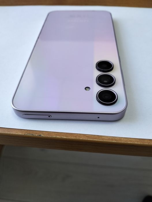 Samsung A35 5G сотовый телефон